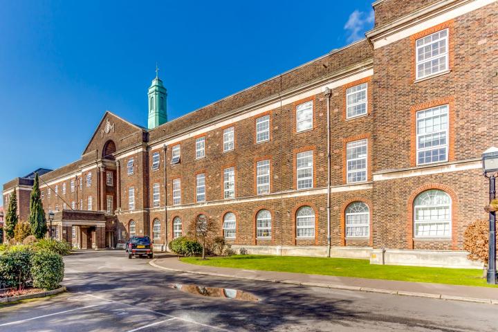 Modern Apartment Brook Road, Dollis Hill